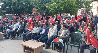 Yenice’de “Kudüs’e Ses Ver” konferansı yoğun katılımla gerçekleşti
