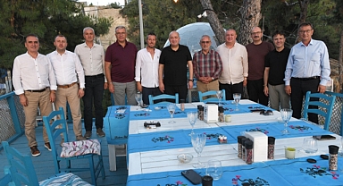 AK Parti Heyetinden Geyikli'de Buluşma: