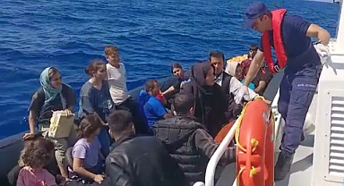 Ayvacık açıklarında 14’ü çocuk 32 kaçak göçmen kurtarıldı