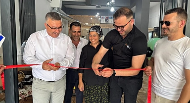 Ayvacık’ta iki yeni işletme hizmete açıldı