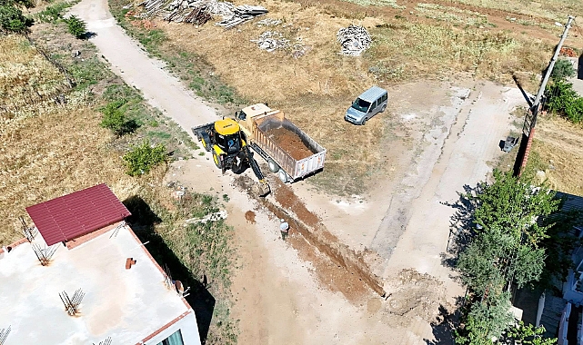 Bayramiç'te Rumeli ve Arslan Sokaklara yeni kanalizasyon hattı