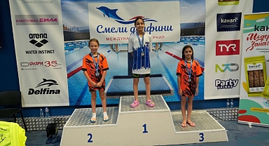 Çanakkale Belediyespor’un yüzücüsü Ada Şimşek, uluslararası şampiyonadan 3 altın, 1 gümüş madalya ile döndü!