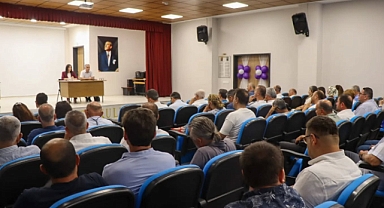 Çanakkale'de 2024-2025 eğitim yılı değerlendirme toplantısı gerçekleştirdi