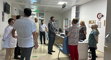Çanakkale İl Sağlık Müdürü Op. Dr. Gökhan Baştürk’ten Lapseki Devlet Hastanesi’ne Ziyaret