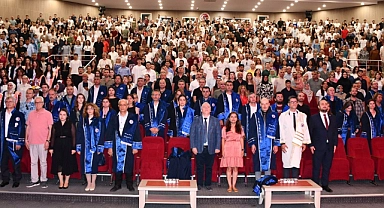 ÇOMÜ Mühendislik Fakültesinde mezuniyet töreni