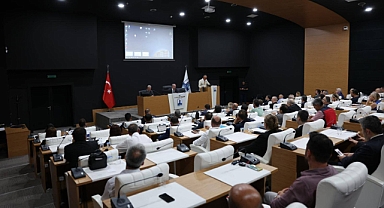 İl Hayvanları Koruma Kurulu Toplantısı Vali Toraman Başkanlığında Gerçekleştirildi