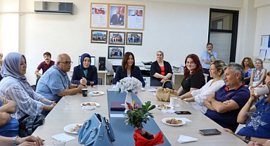 İl Millî Eğitim Müdürü Mine Hayta’dan Vali Fahrettin Akkutlu İlkokulu’na Ziyaret