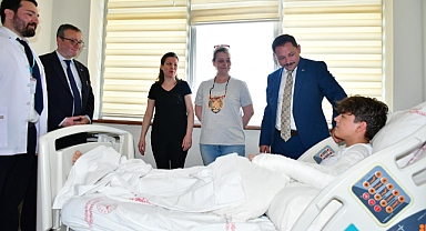 Kaymakam Ercan Kayabaşı’ndan Biga Devlet Hastanesi’ne Bayram Ziyareti