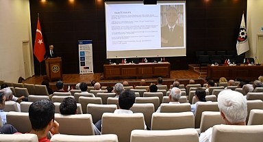 “Kentsel Dönüşüm ve Bina Güçlendirme” konulu konferans ÇTSO’da gerçekleştirildi