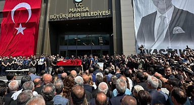Manisa Büyükşehir Belediye Başkanı Ferdi Zeyrek son yolculuğuna uğurlandı