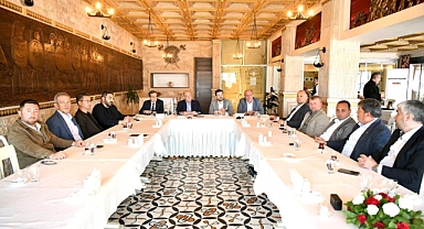 Milletvekili Ayhan Gider, İl Genel Meclisi Üyeleriyle Bir Araya Geldi
