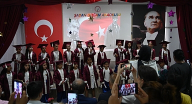Minikler mezun oldu