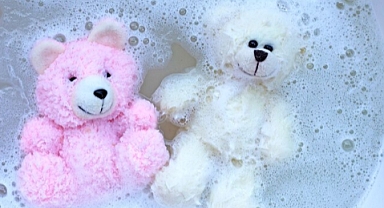 Miniklerin Yumuşak Arkadaşları İçin Sağlık Rehberi: Peluş Oyuncak Bakımının Püf Noktaları!