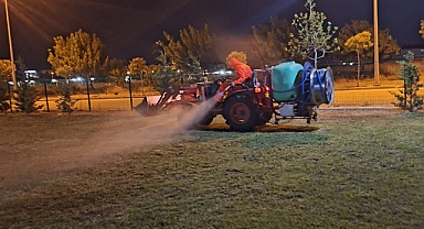 Park ve yeşil alanlarda kene ilaçlaması