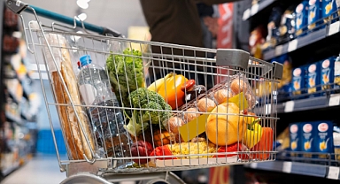 Ticaret ve perakende satış hacmi Nisanda yükseliş gösterdi