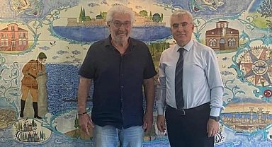 Usta Oyuncu Erdal Özyağcılar’dan İl Müdürü Borca’ya ziyaret