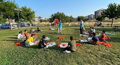 Yahya Çavuş Hafızlık Kur’an Kursu öğrencilerinden Gazze için uçurtma şenliği