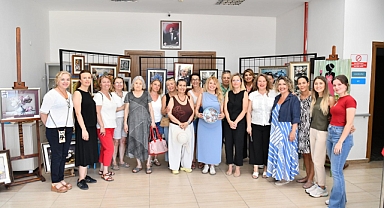 Yaza Merhaba Karma Sergisi kapılarını açtı