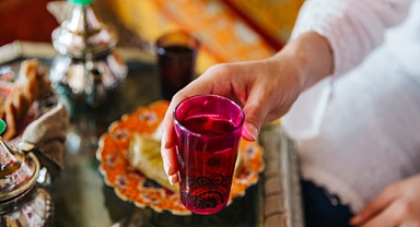 Yazın Doğal Serinliği: Reyhan Şerbeti Yeniden Gözde