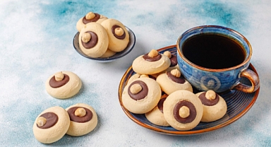 5 Malzemeli Sade Ev Kurabiyesi: Az Malzemeyle Büyük Lezzet!