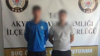 Camiye yangın tüpüyle zarar veren zanlılar gözaltına alındı