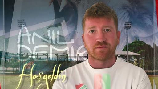 Anıl Demir Ezinespor'da