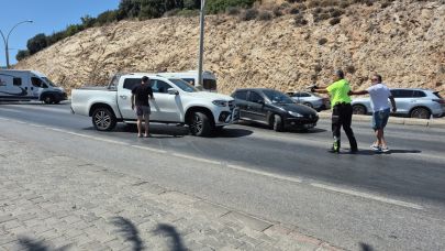 Dilan Çıtak Polisle Burun Buruna: Emniyet Şeridinde Skandal!