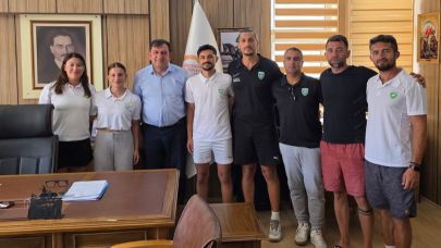 Gökçeada Spor Kulübü Yaz Okulu’ndan Başkan Atalay’a ziyaret