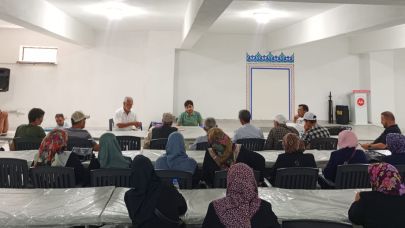 Yenice’de umrecilerden anlamlı bağış