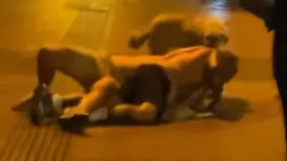 Alanya’da Rus Turistlerin Yumruklu Kavgası Kamerada