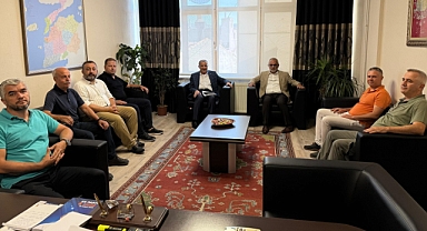 AK Parti Çanakkale Teşkilatında Vefa Buluşması: Eski ve Yeni Yöneticiler Bir Araya Geldi