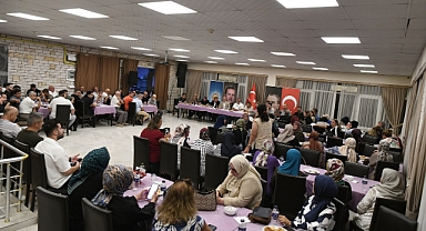 AK Parti Lapseki’de toplandı