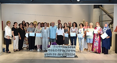 Atık camlar sanatla buluştu