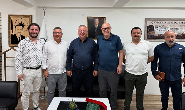 Başkan Oruçoğlu misafirlerini ağırladı