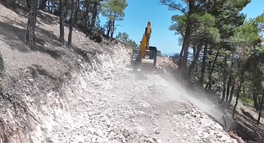 Bayramiç’te Orman Yolunda Hummalı Çalışma!