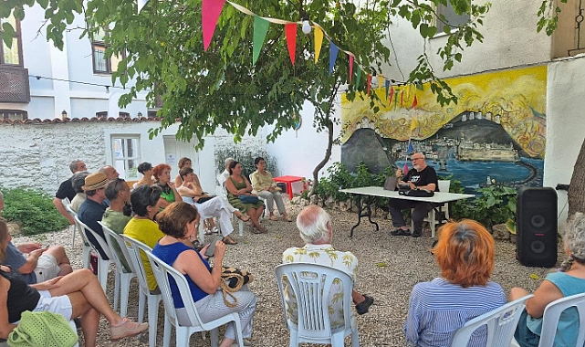 Bozcaada’da dünya müziği üzerine ilham verici söyleşi
