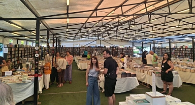 Bozcaada Kitap Fuarı 13. kez kapılarını açtı