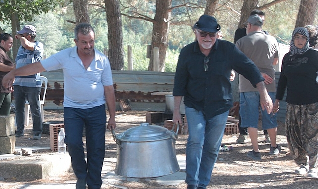 Küçükkuyu'da keşkek sofrasında buluştular
