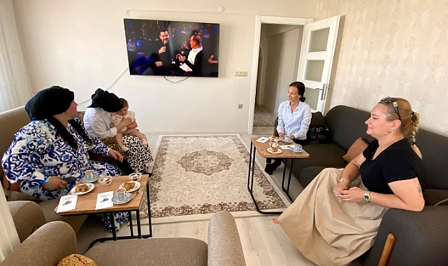 Lapseki Belediyesi’nden Hoş Geldin Bebek ziyareti