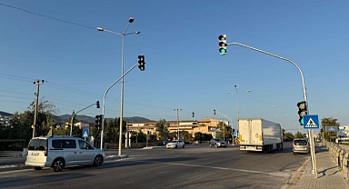 Mıhlı Şelalesi Kavşağı’nda trafik ışıkları devrede
