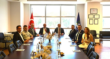 Yeniden Refah Partisi Heyetinden Çanakkale Ticaret Borsası'na Ziyaret