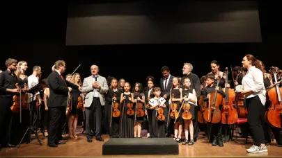 ÇOMÜ’de CAKA 2025 Yaz Müzik Okulu Finali Coşkusu