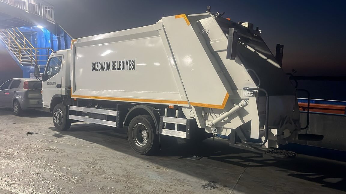 Bozcaada'da atıl araç dönüştürüldü