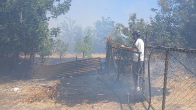 Çanakkale Şekerpınar'da yangın başladı