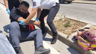 İHA muhabiri yangın mesaisinde kaldırımdaki bir demire takılıp yaralandı