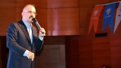 Turan: "Çare belli, giyeceğimiz elbise 2002 elbisesidir"