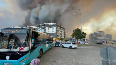 Çanakkale'de orman yangını hastaneye yaklaştı