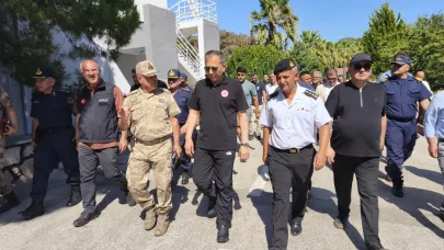 Bakan Yerlikaya, Güzelyalı’da yangın bölgesinde incelemelerde bulundu