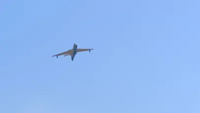 Denizgöründü Yangınına Türkiye’nin En Büyük Su Tanklı Uçağıyla Müdahale