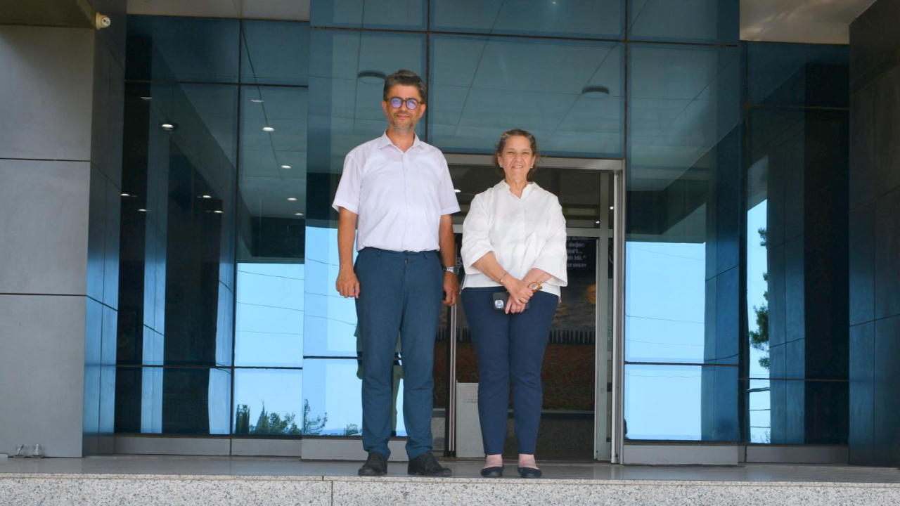 Zeynep Bodur Okyay’dan ÇOMÜ Rektörüne Ziyaret